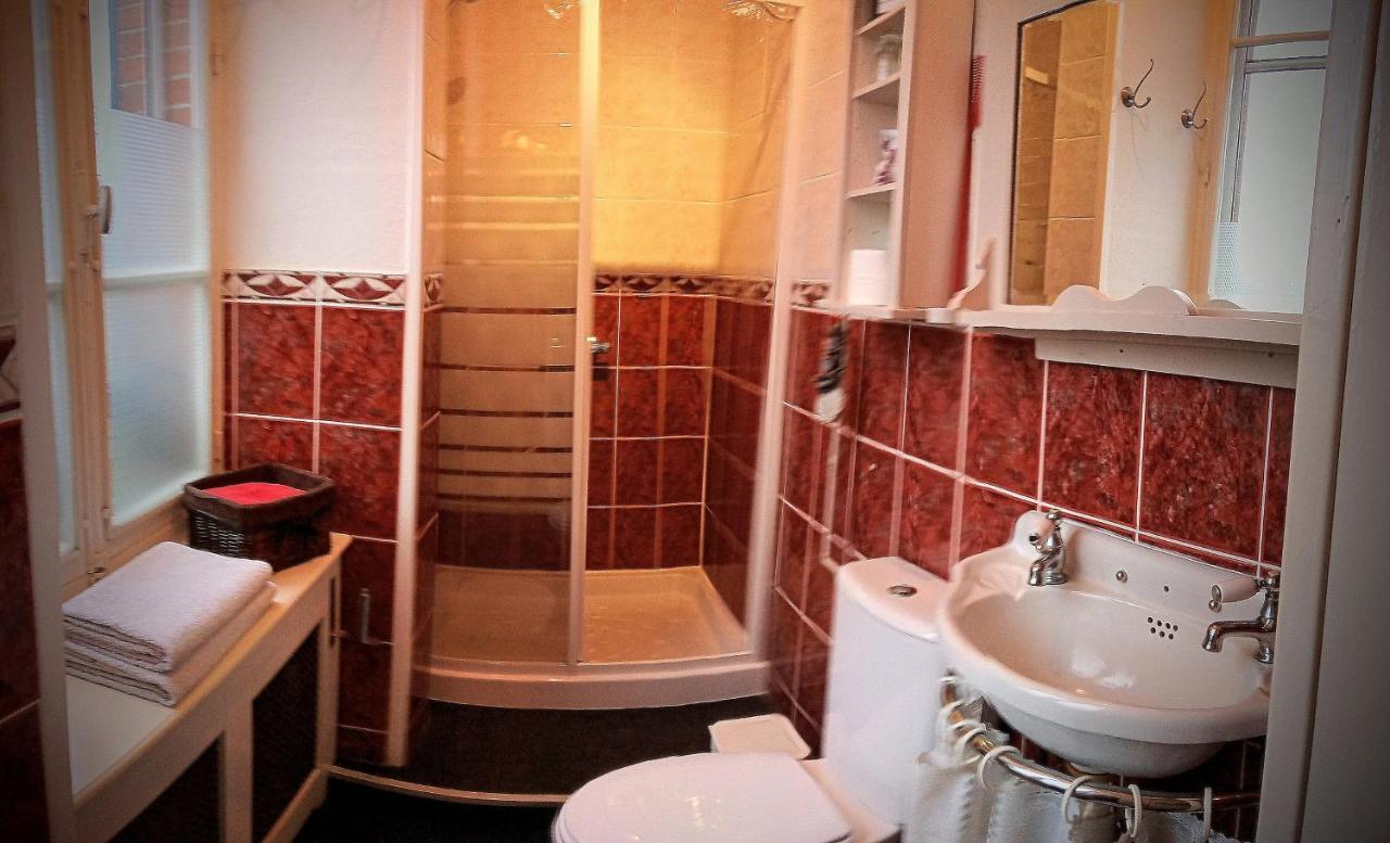 Le Bonnet De Nuit Bed & Breakfast Chalmoux Dış mekan fotoğraf