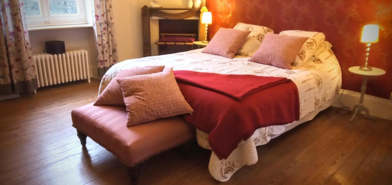 Le Bonnet De Nuit Bed & Breakfast Chalmoux Dış mekan fotoğraf